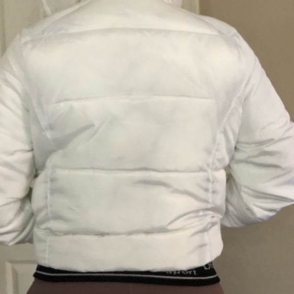 BEBE WHITE PUFFER JACKET SZ SMALL - Picture 7 of 7